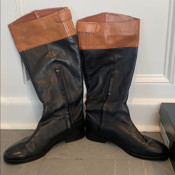 Lauren Ralph Lauren Jenessa black/polo boot. - Picture 2 of 5